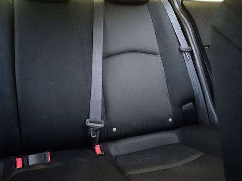 Used 2016 MAZDA MAZDA3 i Sport FWD image 17