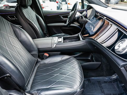 Certified 2023 Mercedes-Benz EQS 580 4MATIC SUV image 17