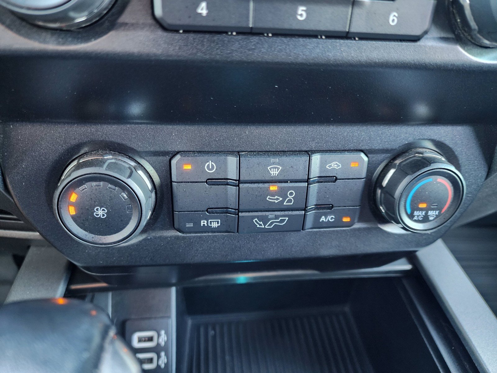 Used 2019 Ford F150 Raptor AWD/4WD image 27