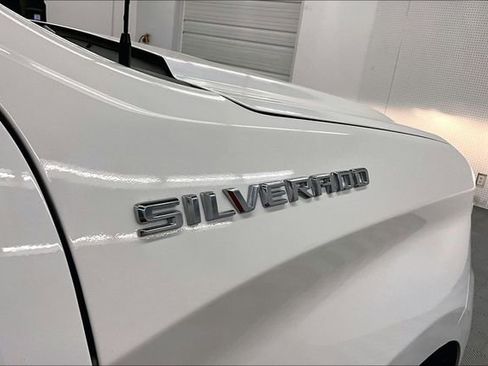 Used 2024 Chevrolet Silverado 1500 W/T w/ WT Value Package image 10