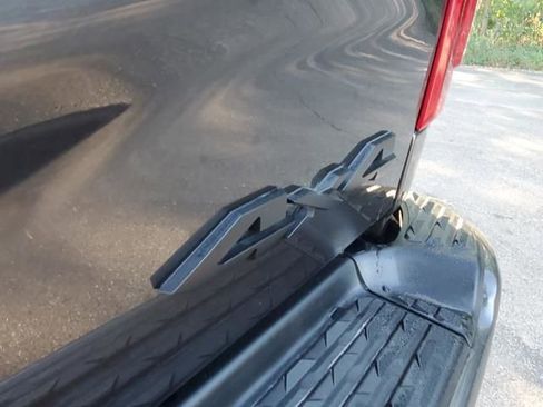 Used 2025 RAM 3500 Big Horn image 32