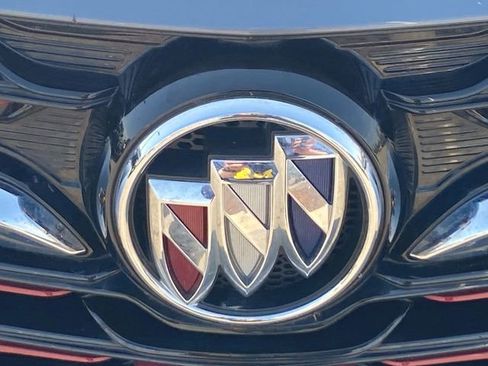 Used 2021 Buick Encore GX Select w/ Sport Touring Package AWD/4WD image 28