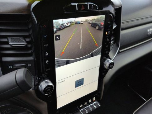 Used 2024 RAM 2500 Laramie image 20