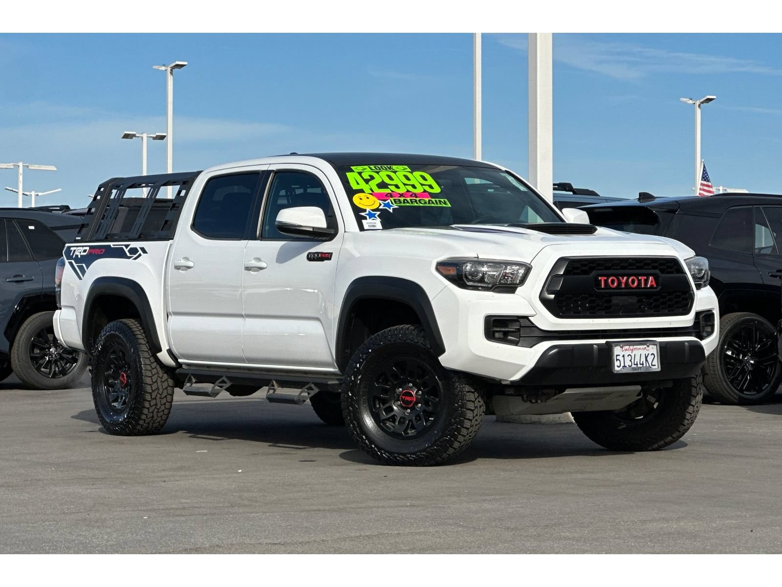Used 2018 Toyota Tacoma TRD Pro AWD/4WD image 2