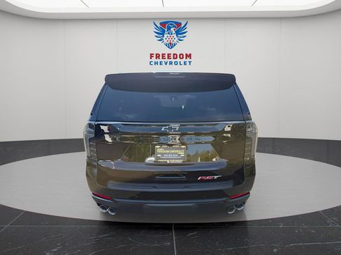 Used 2026 Chevrolet Suburban RST w/ Comfort Package image 4