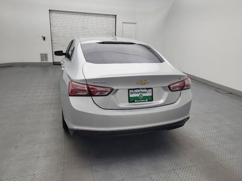 Used 2020 Chevrolet Malibu LT FWD image 6