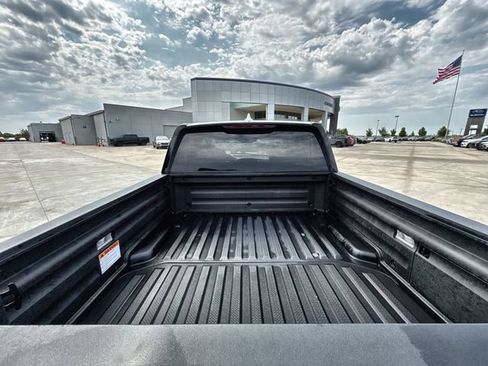 Used 2025 Honda Ridgeline Sport image 22