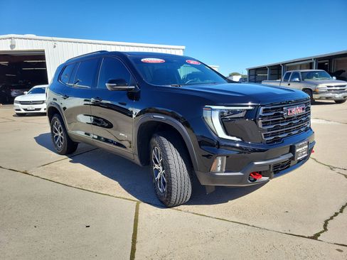 Certified 2025 GMC Acadia AT4 image 3