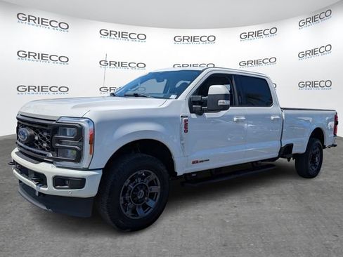 Used 2023 Ford F250 Lariat w/ Lariat Ultimate Package image 3