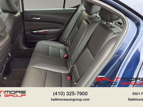Used 2017 Acura TLX FWD image 28