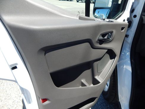Used 2025 Ford Transit 250 Low Roof w/ Exterior Upgrade Package RWD image 20