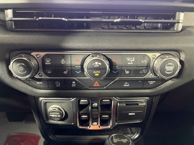 Used 2026 Jeep Wrangler Unlimited Sport AWD/4WD image 34