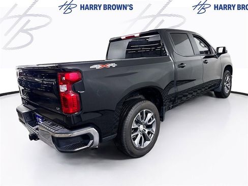 Used 2024 Chevrolet Silverado 1500 LT image 30