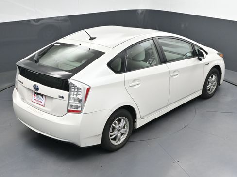 Used 2011 Toyota Prius Three image 33
