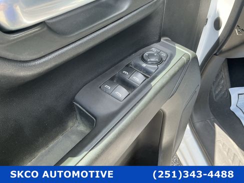 Used 2021 Chevrolet Silverado 1500 Custom AWD/4WD image 22