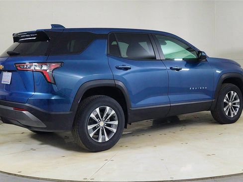 New 2026 Chevrolet Equinox LT image 7