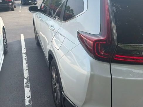 Used 2021 Honda CR-V Touring image 3