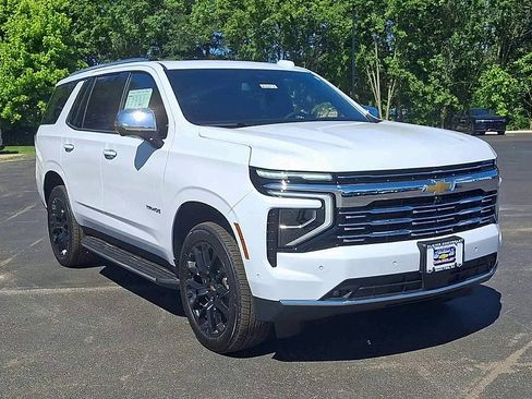 New 2026 Chevrolet Tahoe Premier w/ Sun And Tow Package AWD/4WD image 5