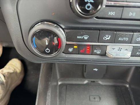 Used 2022 Ford Bronco Raptor AWD/4WD image 32