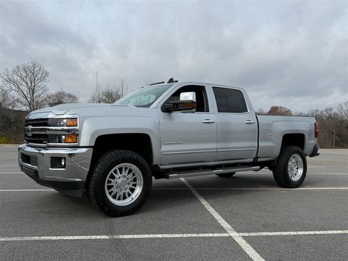 Used 2019 Chevrolet Silverado 2500 LTZ w/ Duramax Plus Package image 1