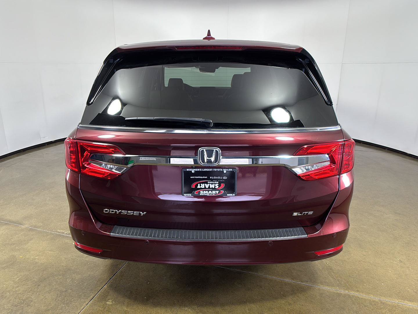 Used 2019 Honda Odyssey Elite image 11