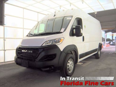 Used 2023 RAM ProMaster 2500 FWD image 2