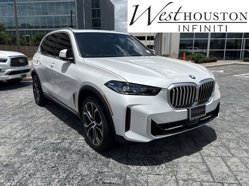Used 2024 BMW X5 sDrive40i w/ Premium Package RWD image 1