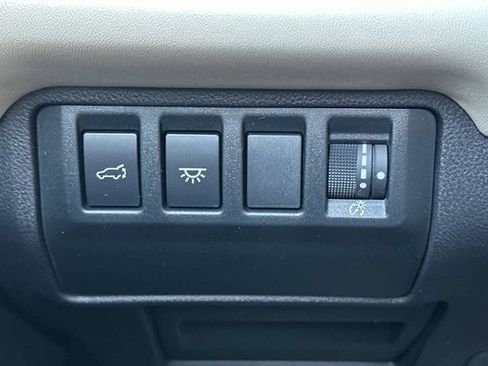 Used 2023 Subaru Ascent Limited w/ Technology Package AWD/4WD image 33