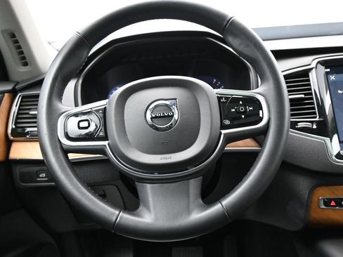 Used 2023 Volvo XC90 B6 Plus w/ Protection Package Premier AWD/4WD image 15