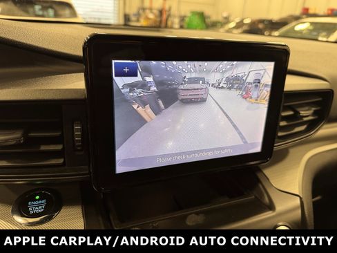 Used 2020 Ford Explorer XLT image 7