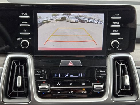 Used 2021 Kia Sorento EX w/ Panoramic Sunroof Package image 22