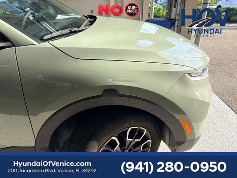 Used 2023 Hyundai Santa Cruz SEL FWD image 13