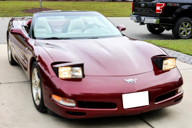 Used 2003 Chevrolet Corvette Convertible w/ Preferred Equipment Group1 RWD image 11