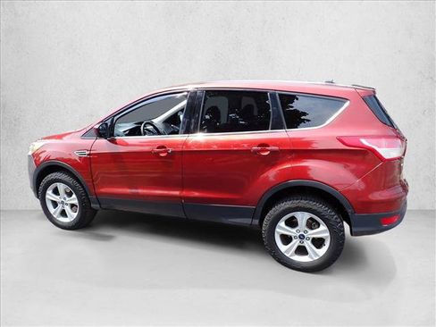 Used 2015 Ford Escape SE AWD/4WD image 2