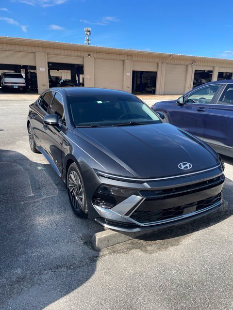 Certified 2024 Hyundai Sonata SEL FWD image 2