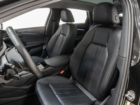 Used 2025 Audi A6 e-tron Premium w/ Ultra Package AWD/4WD image 9
