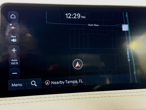 Used 2025 Genesis G70 2.5T RWD image 14
