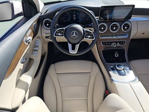 Used 2021 Mercedes-Benz C 300 Sedan image 4