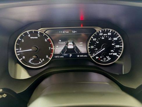 Certified 2025 Nissan Rogue SV AWD/4WD image 10