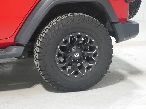 Used 2021 Jeep Wrangler Unlimited Sport S w/ Sun And Sound Package image 28