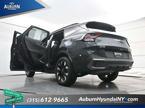 Used 2023 Kia Sportage X-Line AWD/4WD image 34