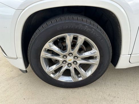 Used 2020 Chevrolet Traverse High Country image 33