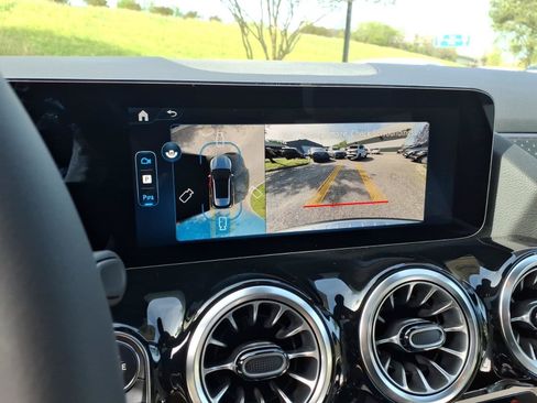 New 2026 Mercedes-Benz GLA 250 4MATIC image 30