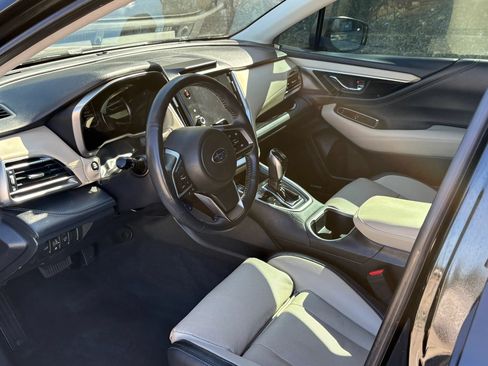 Used 2020 Subaru Outback Limited AWD/4WD image 12