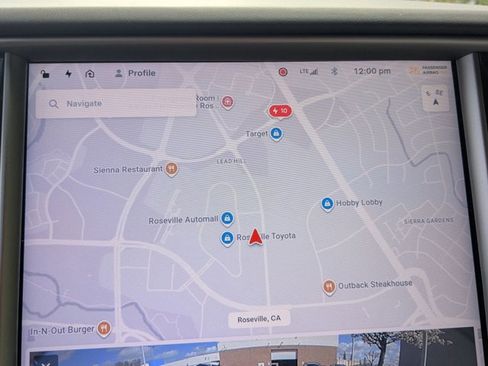 Used 2020 Tesla Model X Long Range image 15