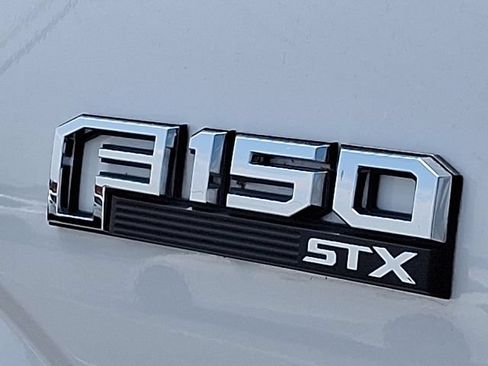 Used 2018 Ford F150 XL w/ Equipment Group 101A Mid AWD/4WD image 31