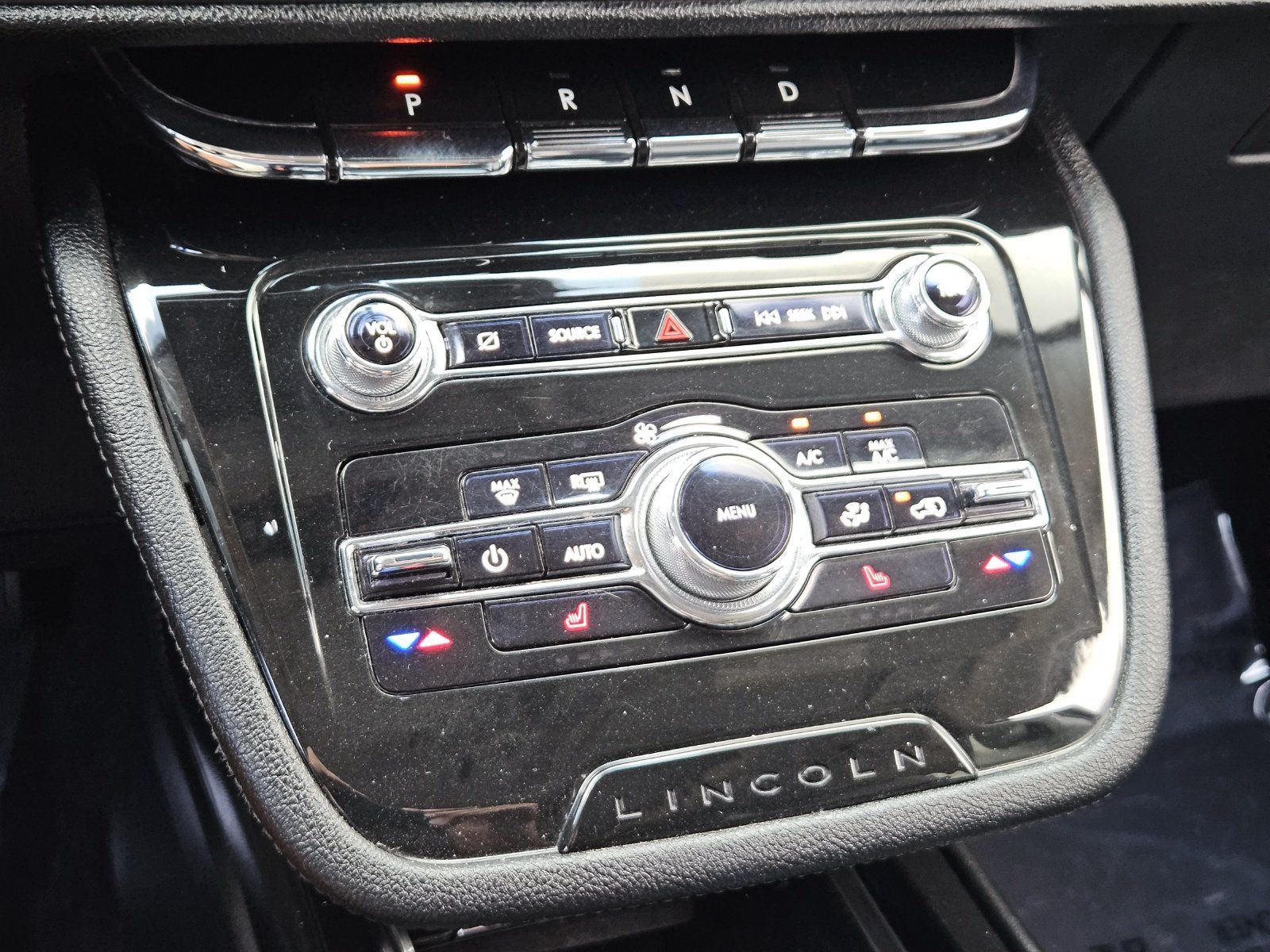 Used 2021 Lincoln Corsair Reserve FWD image 20