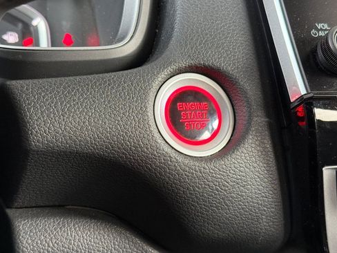 Used 2018 Honda CR-V Touring image 21