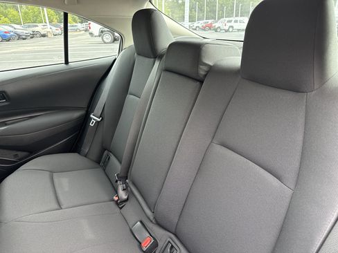 Used 2023 Toyota Corolla LE FWD image 28