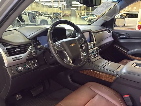 Used 2019 Chevrolet Tahoe Premier w/ Premier Plus Edition image 15
